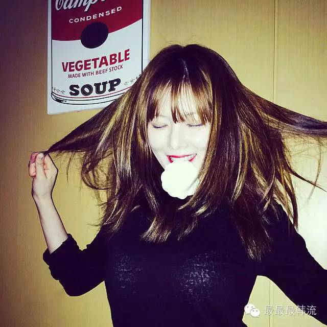 女生被男生帅到名场面,女生帅到被女生撩