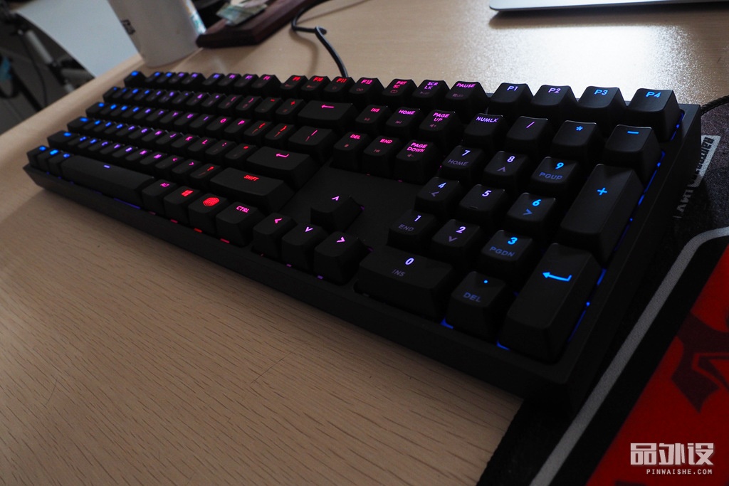 酷冷至尊键盘烈焰枪测评,酷冷至尊机械键盘xtv2