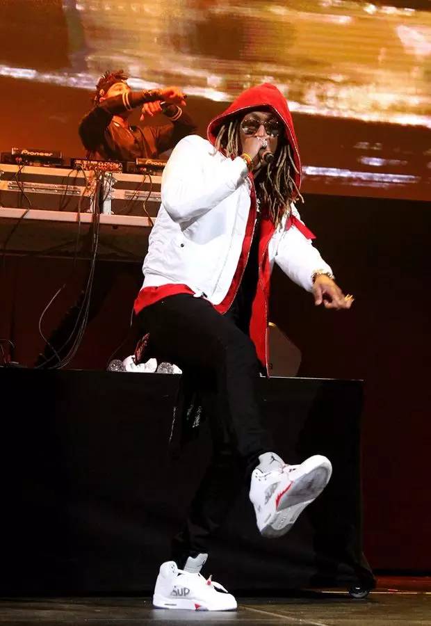 公认最好看的10双鞋运动鞋,2023十佳运动鞋