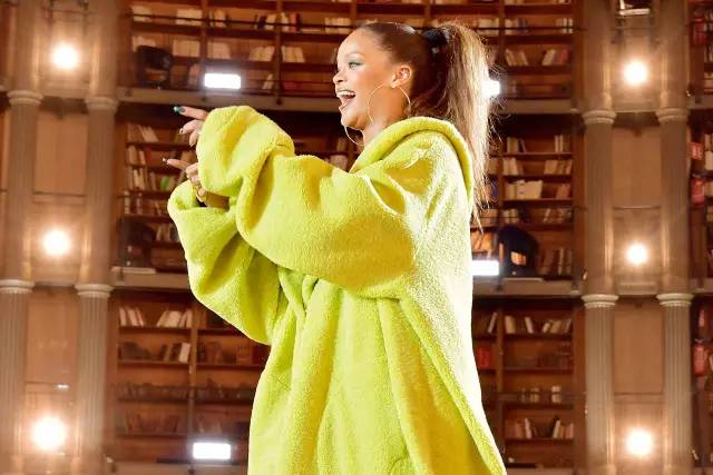 rihanna美妆带货,rihanna美妆产品