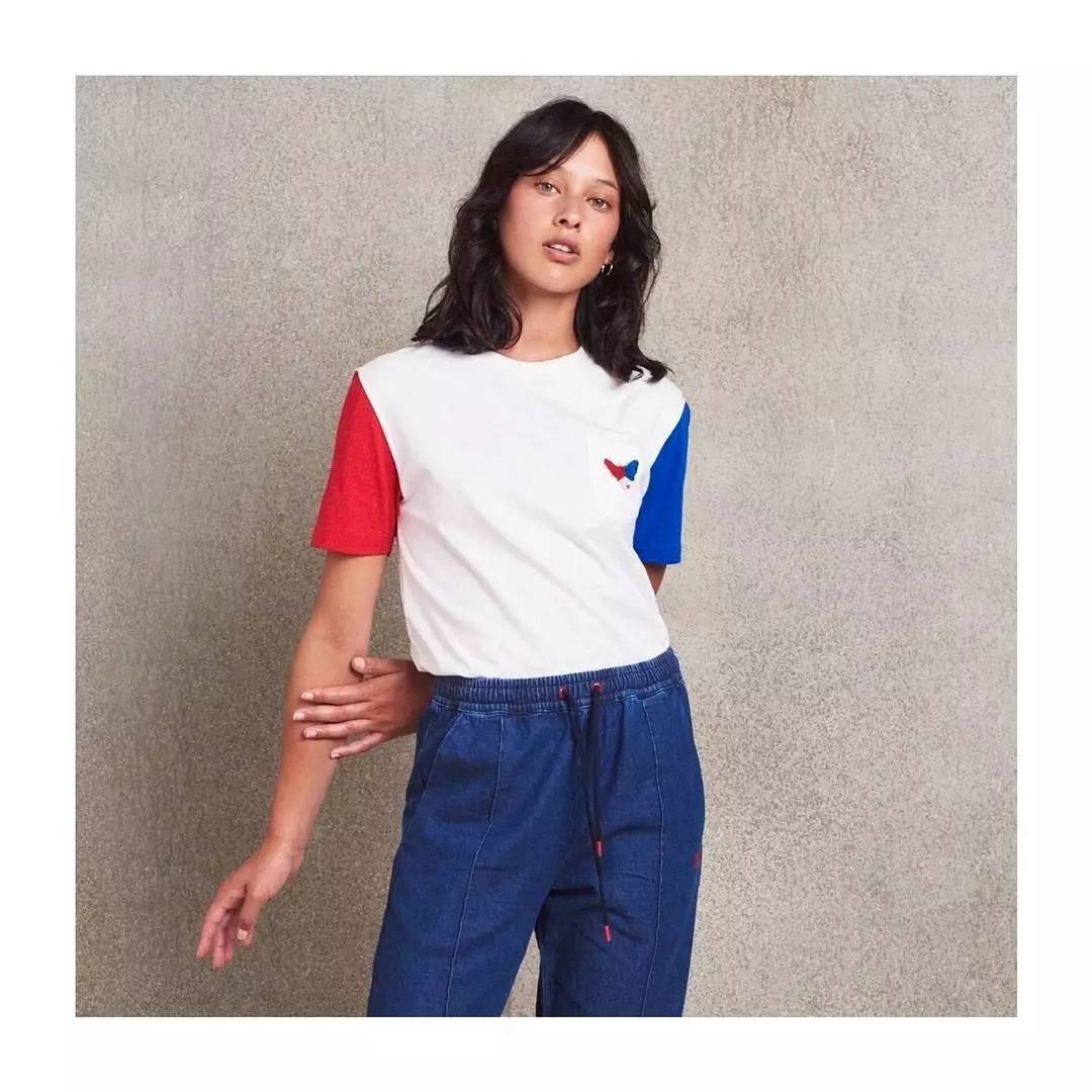 t恤牛仔甜酷,今夏流行这4种t恤时尚又百搭