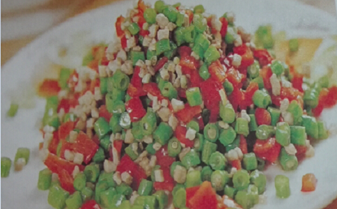 中暑病人降温中的注意事项,天气热如何降温防中暑方法