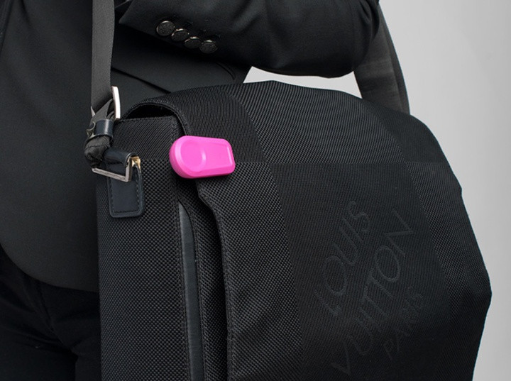 如果坏人强行想把你拐走该怎么办,如果坏人把你抱住了你会怎么办