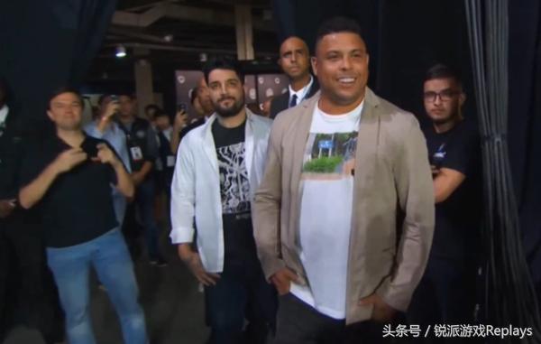 外星人总决赛,skt领奖视频