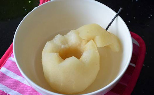 后背长痘怎么治疗最好的方法,青少年脸上和后背长痘怎么解决