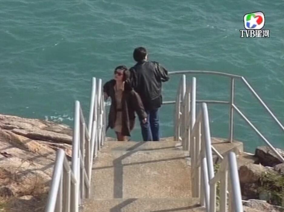 刑事侦缉档案红衣女郎杀人案,刑事侦缉档案红衣女郎男扮女装