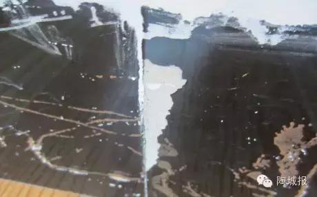 瓷砖贴后“脱皮”！质量问题还是其它原因？