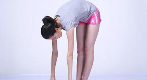 两杯400毫升水减肥法,科学喝水法真的可以瘦十斤吗