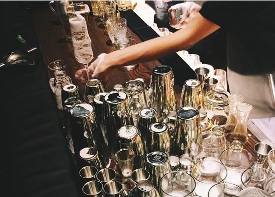 武汉最大的酒吧在哪里,武汉大夜场酒吧