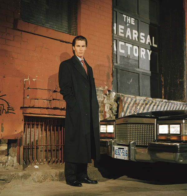 小说中是否应该“植入”？当代小说中的流行文化之争