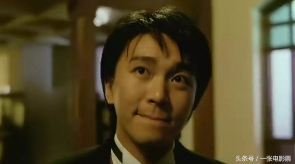 耍大牌不配合周星驰的俩星女郎，一个成了女富豪一个成国际巨星！