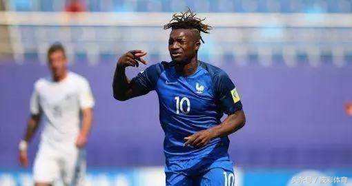 世青赛法国vs乌克兰,世青赛冠军0-3爆冷出局