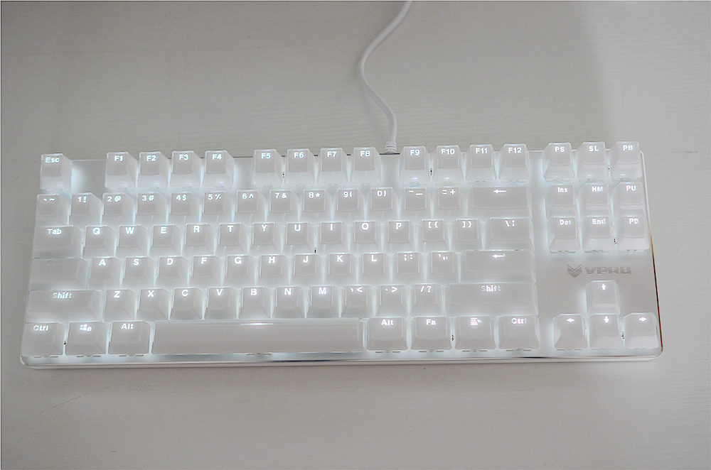 晶莹剔透的冰晶,蓝色冰晶效果