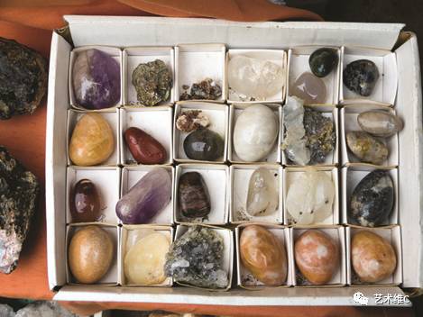 你猜猜，几百年前人们是怎么收藏的？