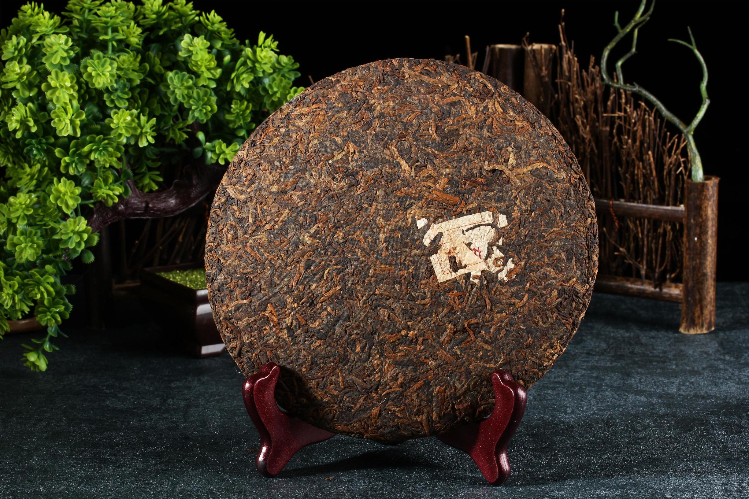 普洱茶选购的六种最佳鉴别方法是,普洱茶新茶如何选购和保存