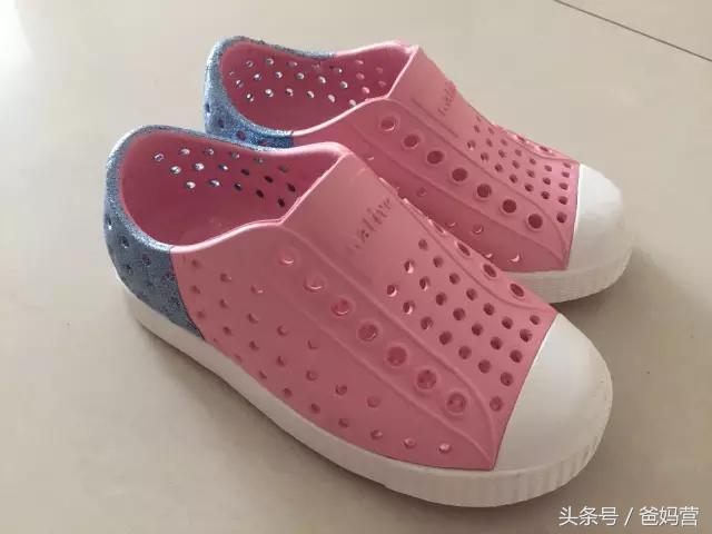 推荐几款高颜值凉鞋儿童,百搭又好穿的夏季儿童凉鞋推荐