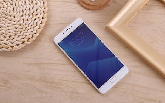 魅族最后一款手机,魅蓝联发科p10的手机