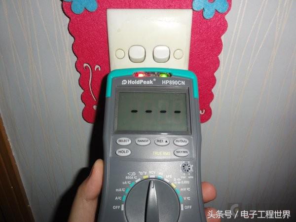 可能是国内首拆：华普HP-890CN自动量程6000字万用表