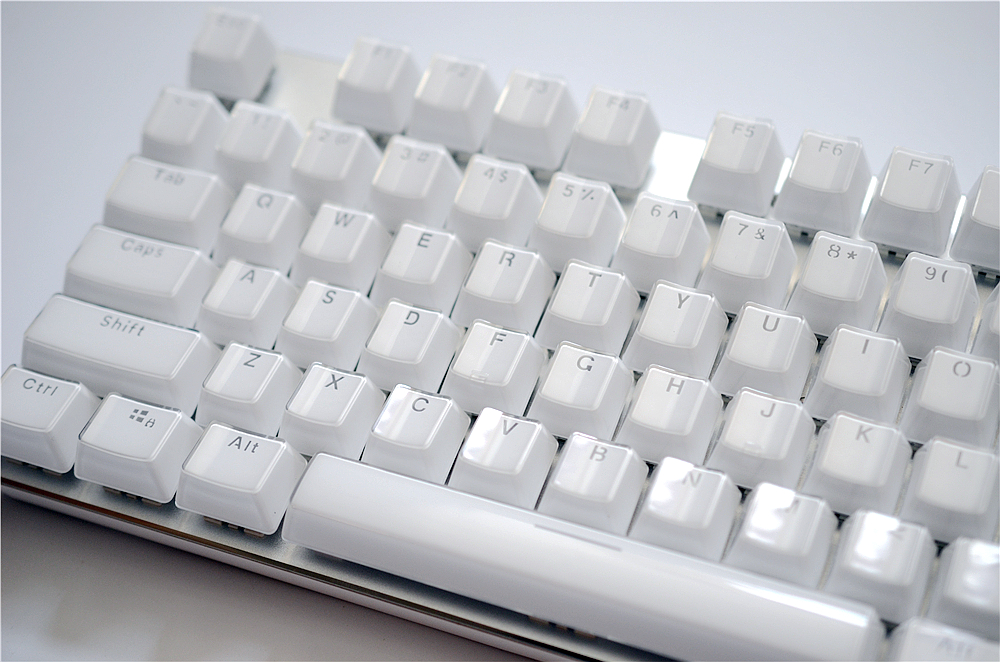 晶莹剔透的冰晶,蓝色冰晶效果