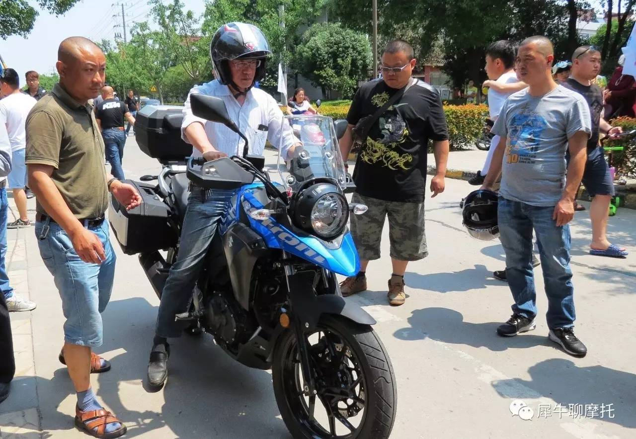 豪爵铃木摩托车dl250评测,豪爵铃木DL250评测