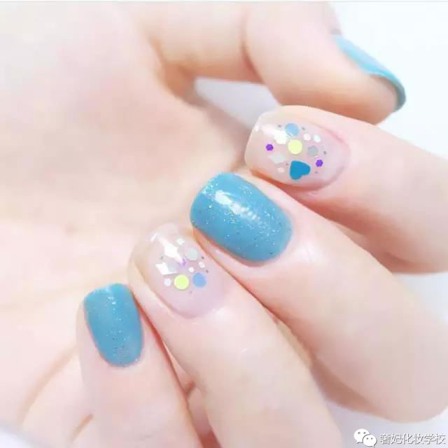 二十款超好看的美甲,超好看的四款美甲
