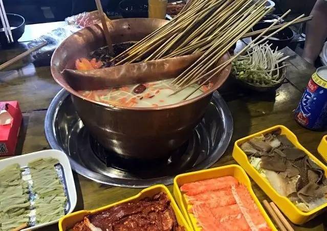 西安串串香,西安高新区最火串串香