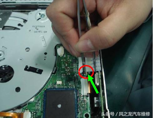 宝马车载6碟dvd盒不弹了怎么办,宝马影碟机卡碟哪里好修