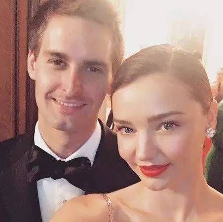 好莱坞最腐的男星之一“腐兰兰”搞基搞到女朋友的老爸身上！