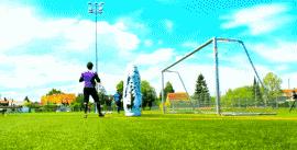 这就是优秀门将的基本功,提升守门员扑球能力教学