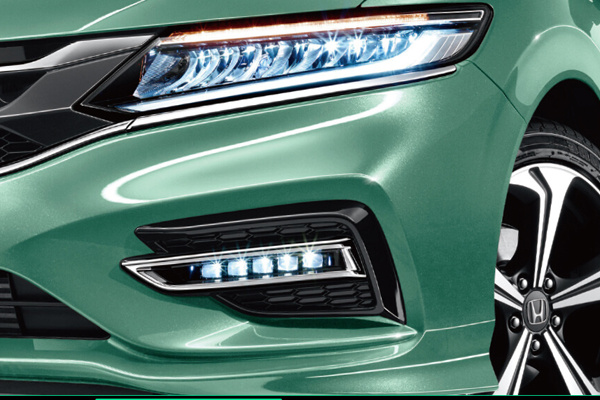 多款车型轻松满足多样出行需求,全新杰德五座试驾视频