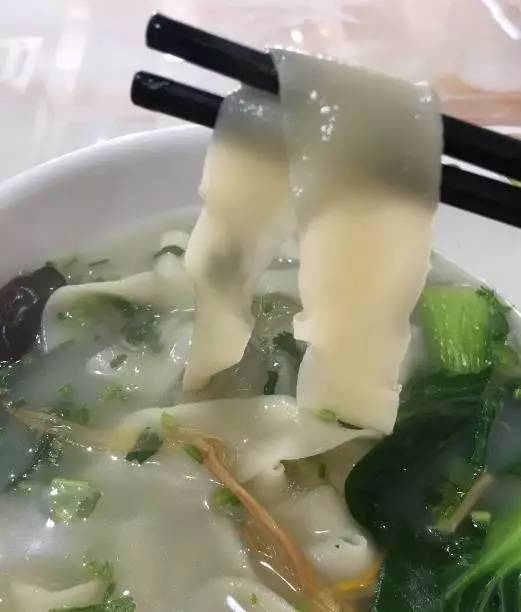 精彩搜街｜不到1000米的麦岛路北段竟然有35家大大小小的饭店！