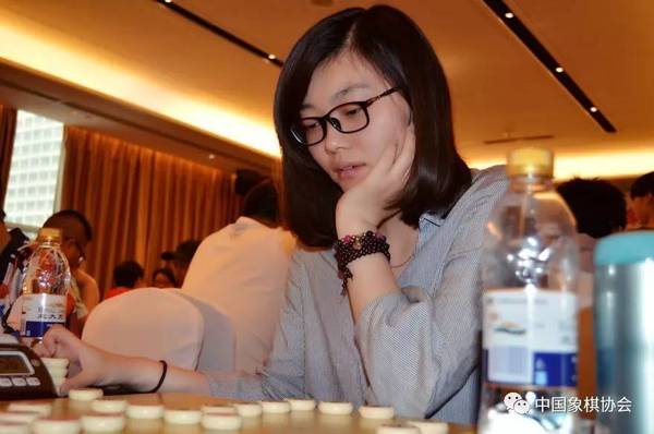 高琪杯首日冷门迭爆名将纷纷落马00后全胜领先