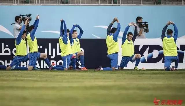 今晚中乌足球比赛直播,足球直播中国对乌