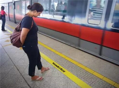 那些吊炸天的设计灵感,杜蕾斯超有创意的搞笑广告