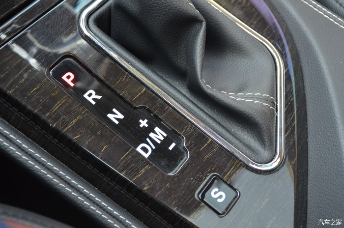 二手2016款众泰t6002.0t可以入手么,众泰t600尊贵版和顶配有什么区别