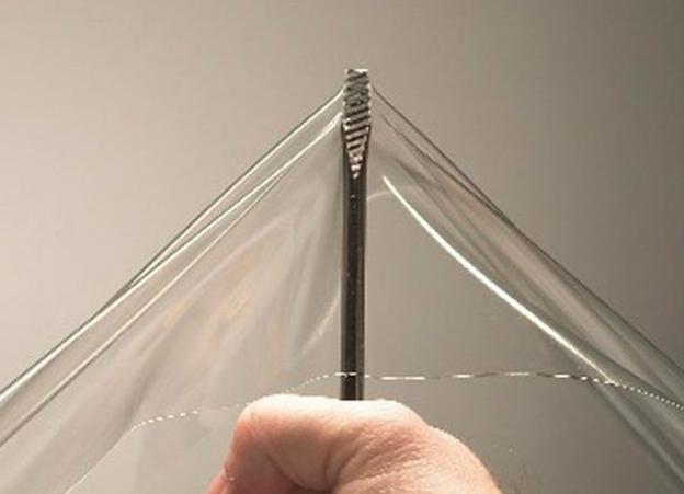 18款宝马320i贴黑色车衣,宝马320li运动套装贴膜