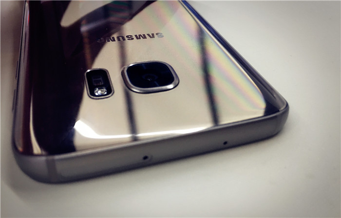 三星s7国行和美版的区别,三星s7+开箱银灰色