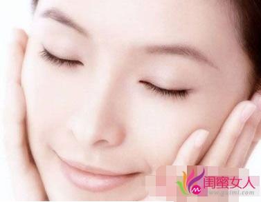 如何护肤让脸变白不再黑学生党,皮肤变白的护肤知识是什么