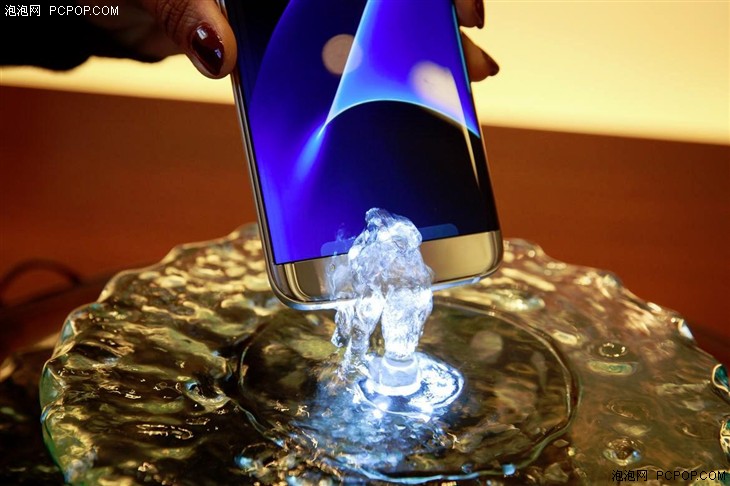 三星s7edge比三星s7有哪些提升,三星galaxys7edge拍照评测