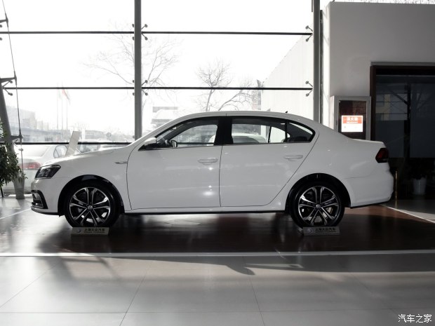 2017大众朗逸230tsi舒适版,大众朗逸2018款280tsidsg舒适版两厢