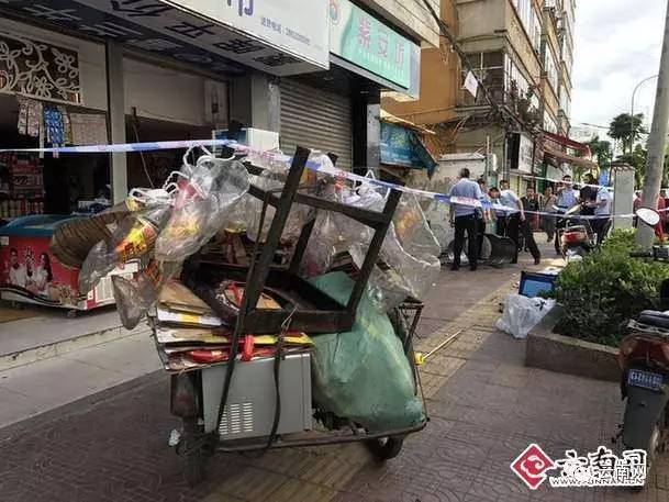 轰隆一声巨响爆炸视频,一声巨响的建筑爆炸