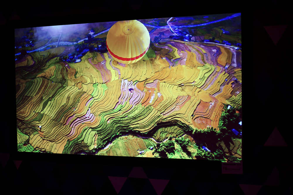 奥图码和爱普生4k投影仪哪个好,奥图码全高清家用投影机评测