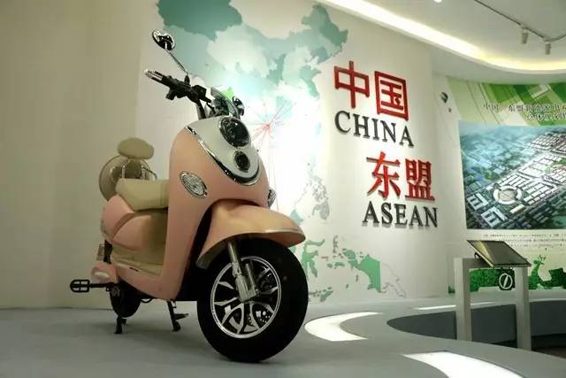 贵港有什么自动化设备公司,贵港智能洗车机器人