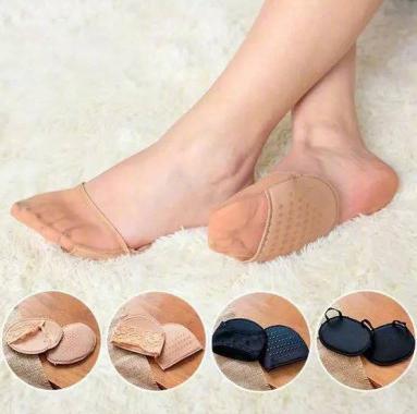 新买的高跟鞋怎样防止磨脚,对象穿高跟鞋磨脚怎么办