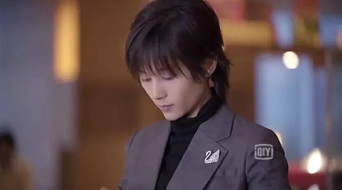 欢乐颂关关同款蝴蝶包,欢乐颂关关的包包