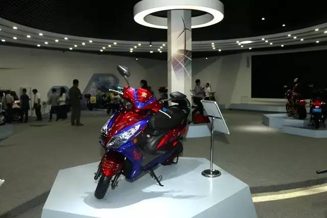 贵港有什么自动化设备公司,贵港智能洗车机器人