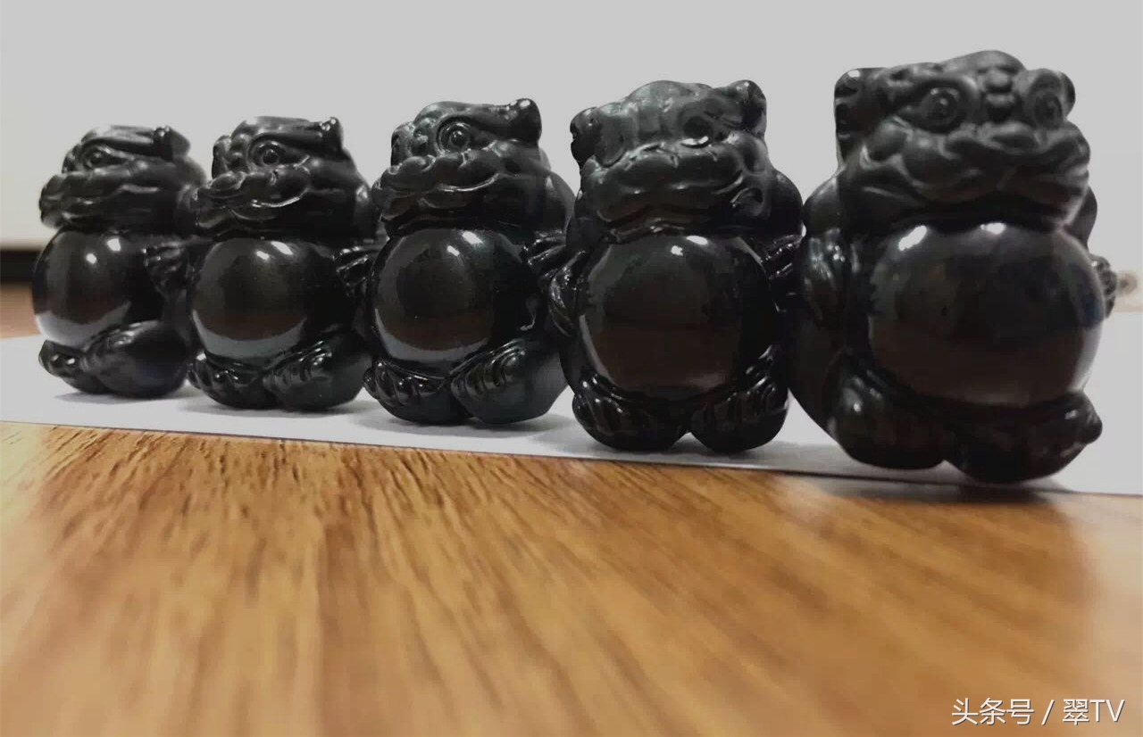 假如用珠宝翡翠来打游戏，卡牌：人头可以送，技能不能放