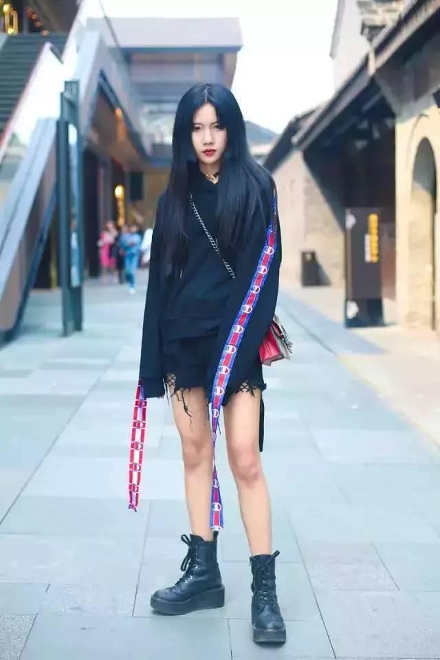 閫傚悎鍑虹敺濡嗙殑鍙ｇ孩鑹插彿,濂崇敓鍖栫敺濡嗛渶瑕佺殑鍙ｇ孩鑹插彿