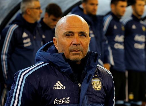 巴西vs阿根廷内马尔vs梅西,阿根廷1-0胜乌拉圭梅西控球