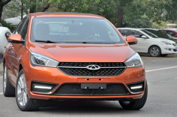 吉利帝豪长安逸动艾瑞泽5哪个好,纠结帝豪和迈巴赫